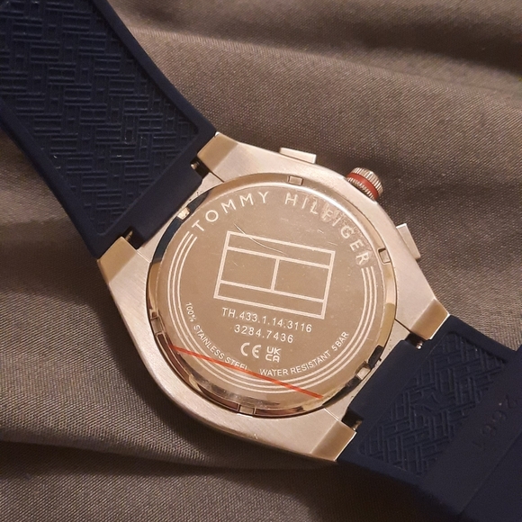 Hilfiger watch - Picture 2 of 2